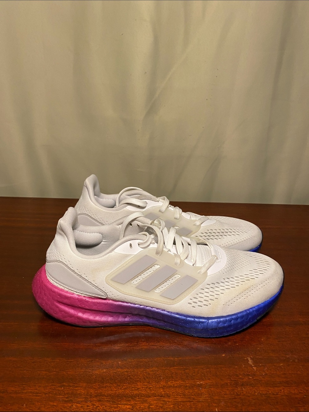 Adidas PureBoost 22 Ultra Hu Low  White Lucid Blue Gradient HQ8585 shoes Men 7.5